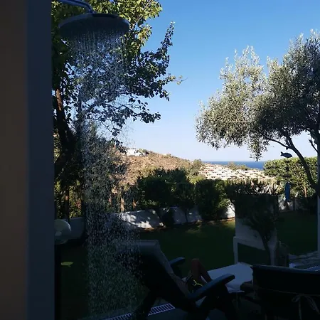 Eden Rock Sea View * Domus De Maria