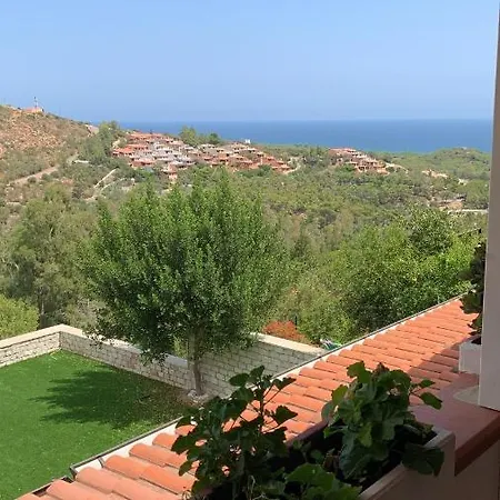 Eden Rock Sea View Holiday home